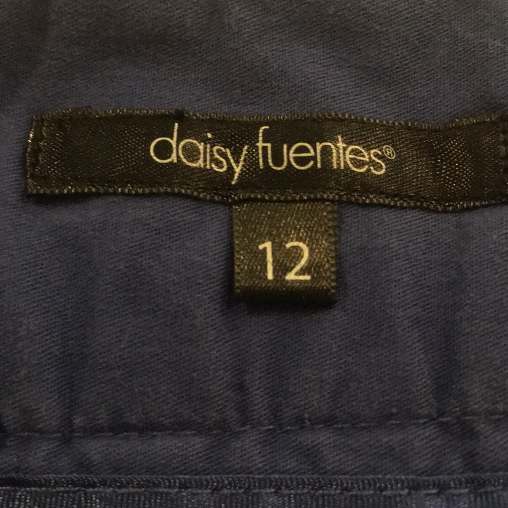 Ladies shorts - Picture 3 of 3